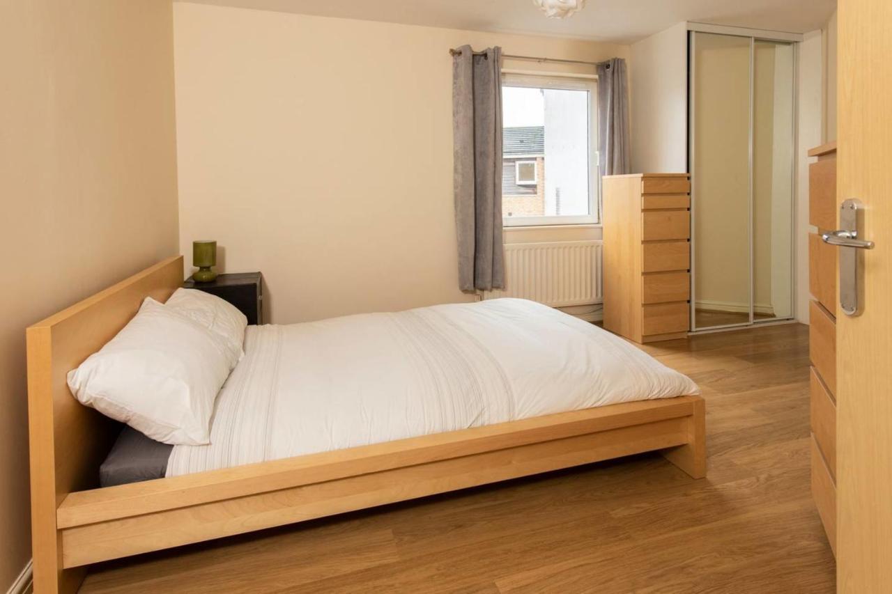 Guestready - Top Floor Apt 2Min Walk To O2 Apollo Manchester Exterior photo